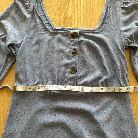 Light Blue Floral American Eagle Dress - Picture 6 of 8